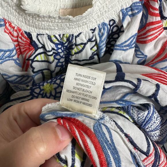 Skies Are Blue Women's White Floral Embroidered Off the Shoulder Top Size Small - Picture 8 of 11